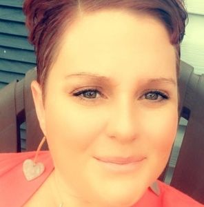 Meet your Posher, Lynn